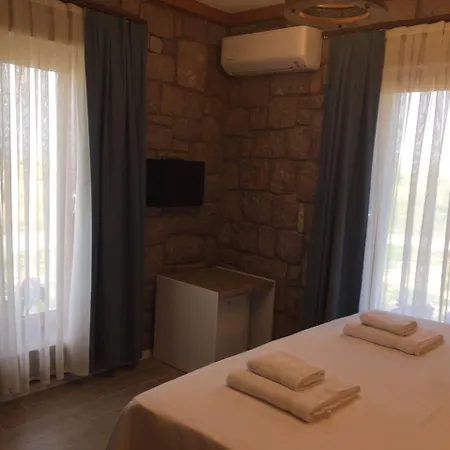 Elyada Ve Bag Evi 8 Yas Uestue Ξενοδοχείο Τένεδος