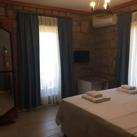 Elyada Ve Bag Evi 8 Yas Uestue Ξενοδοχείο Τένεδος