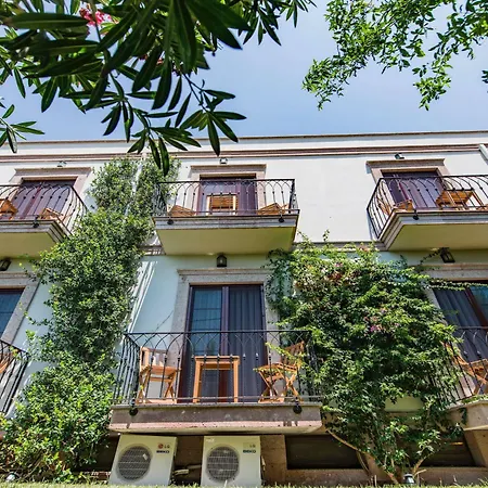 Hotell Elyada Ve Bag Evi 8 Yas Uestue 2*